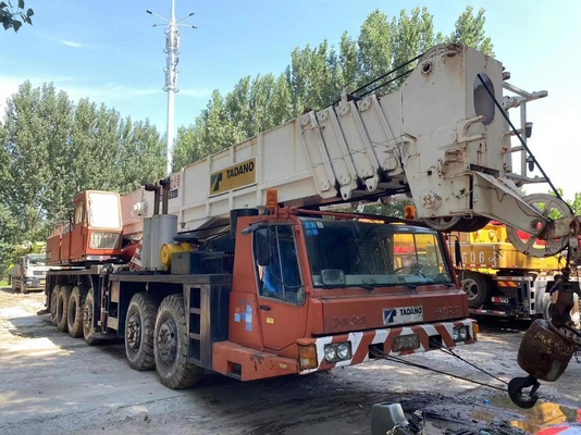 TADANO TG-1000E TG-1500E 100T 150T Truck Crane Mobile Crane QY25K5 QY50KA in Shanghai