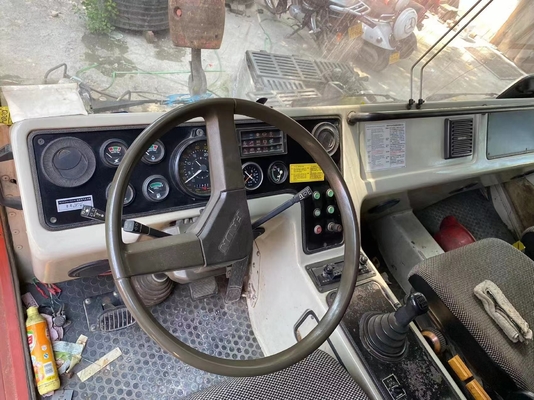 TADANO TG-1000E TG-1500E 100T 150T Truck Crane Mobile Crane QY25K5 QY50KA in Shanghai