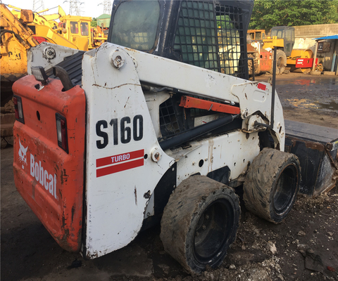 60 KW Skid Steer Loader S160 The Essential Equipment for Your Construction Projects