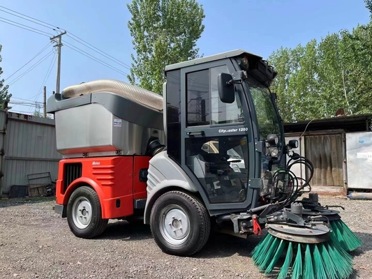 Kawasaki Hydraulic Pump Used Germany HAKO 1433 Road Sweeping Machine with Consumption