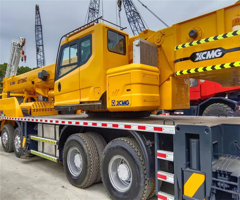 QY130K Tadano Truck Crane Equipped with Eaton Hydraulic Valve
