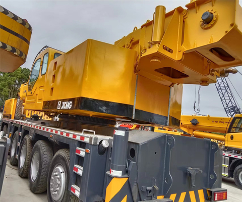 QUY 80T 100T 115T 120T 200T 220T 270T 300T 320T Truck Crane with Briggs Stratton Engine