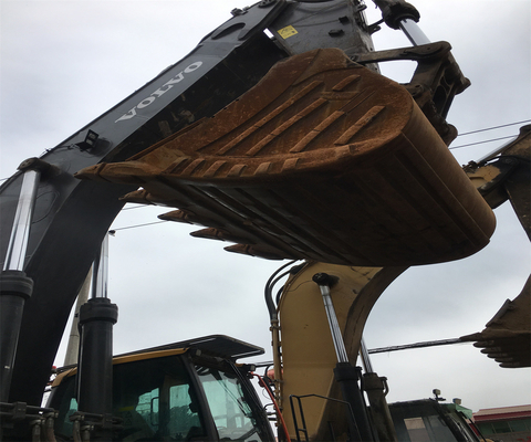 98ton Operating Weight Used Excavator EC950E for Versatile Applications