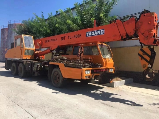 250TON Rated Loading Capacity Used Truck Crane TL300 from with 3000 Working Hours