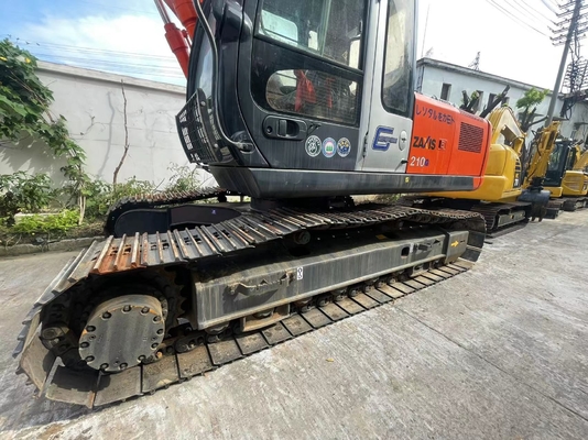 Used Hitachi Excavator ZX210 with 0.45m3 Bucket Capacity and 21500 KG Machine Weight