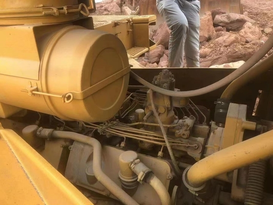 18900 KG Used Bulldozer D9R Equipped with Nabtesco Hydraulic Pump