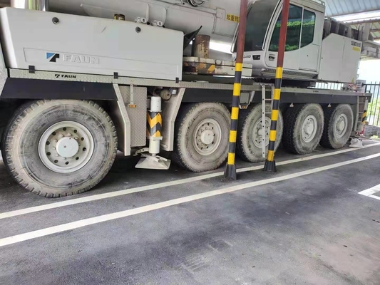 Eaton Hydraulic Pump and 3000 Working Hours Used Truck Crane ATF110G for Heavy Lifting