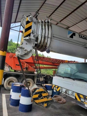 Eaton Hydraulic Pump and 3000 Working Hours Used Truck Crane ATF110G for Heavy Lifting