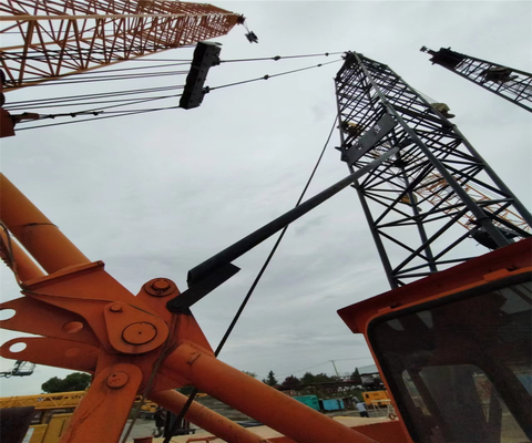 Smooth and Safe Lifting Operations with 50ton Used Truck Crane KH180