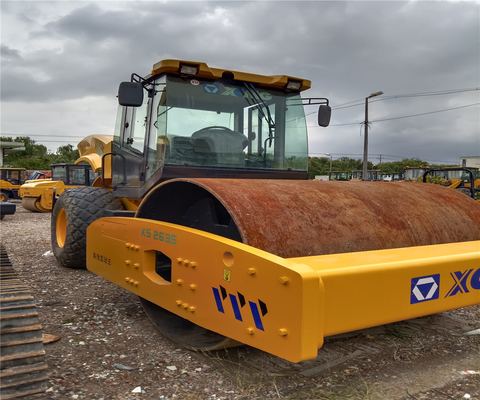 Road Construction Euipments XS263S Used Road Roller with 25% Grade Ability