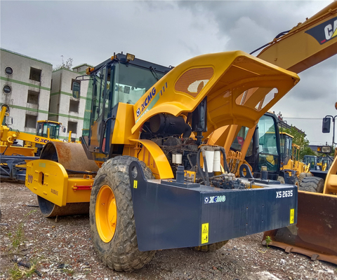 Road Construction Euipments XS263S Used Road Roller with 25% Grade Ability