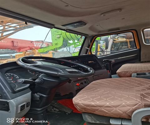 XCMG QY70KA 70T Mobile Truck Crane with Liyuan Hydraulic Valve and 20000 kg Weight