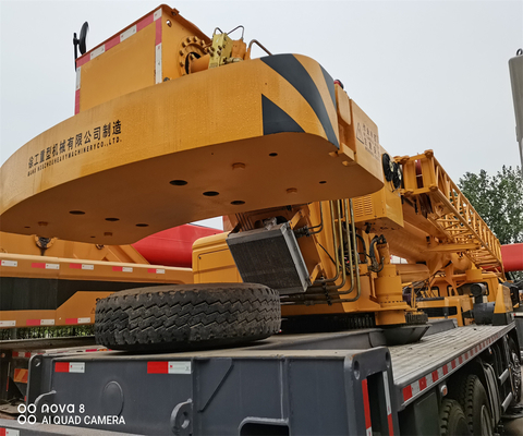 XCMG QY70KA 70T Mobile Truck Crane with Liyuan Hydraulic Valve and 20000 kg Weight