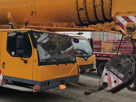 ZCC1300H Used Truck Crane with 250 Ton Loading Capacity and Parker Hydraulic Valve