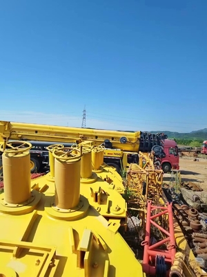 Cummins Engine Liebherr 160T Used Truck Crane for Building Engine Pump Technical Sales