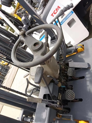 Yellow FD30T Forklift A Versatile Machine for Various Applications