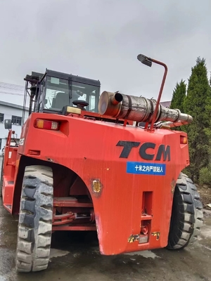 TCM FD250 Forklift Lifting Tools 125MM Fork Width for Versatile Applications