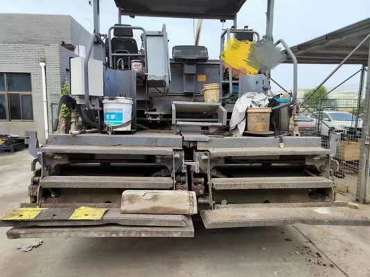 Paving Used Asphalt Paver 3030 with FPT Engine 400-800 sq.m./h