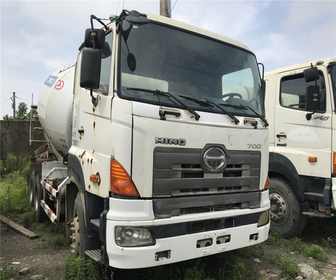 12000 KG Concrete Output 12.9L Used HINO700ZOU Mixer Truck for Construction at Affordable