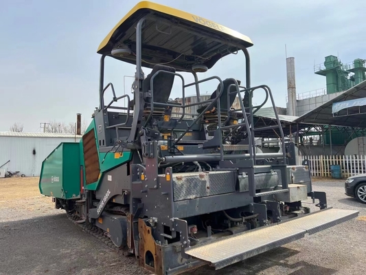 Construction Machinery Used Asphalt Paver 1880 with FPT Engine