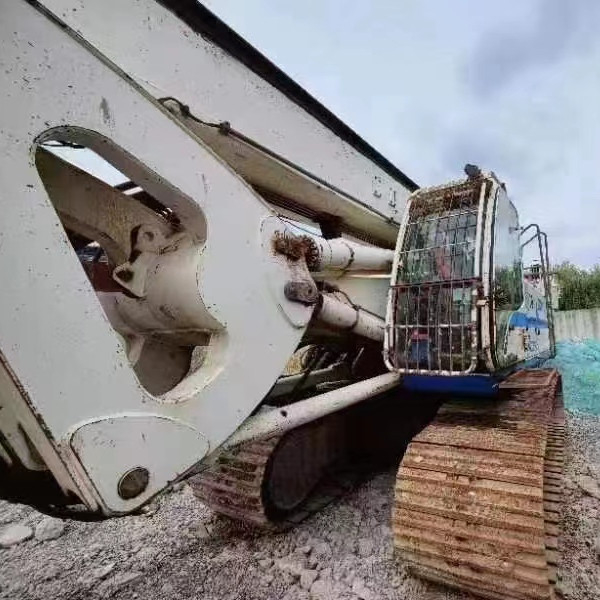 Italy Made Soilmec SR-60 SR-65 SR-70 SR-80C R-516 R-625 Rotary Rigs for High Mobility
